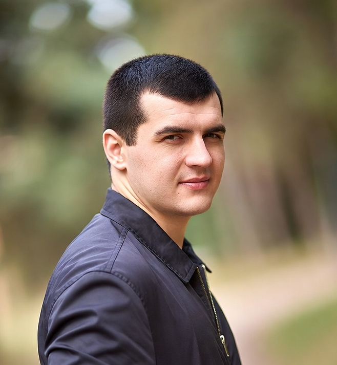 Алексей Кузнецов